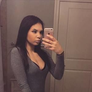 Meet your Posher, Alexia